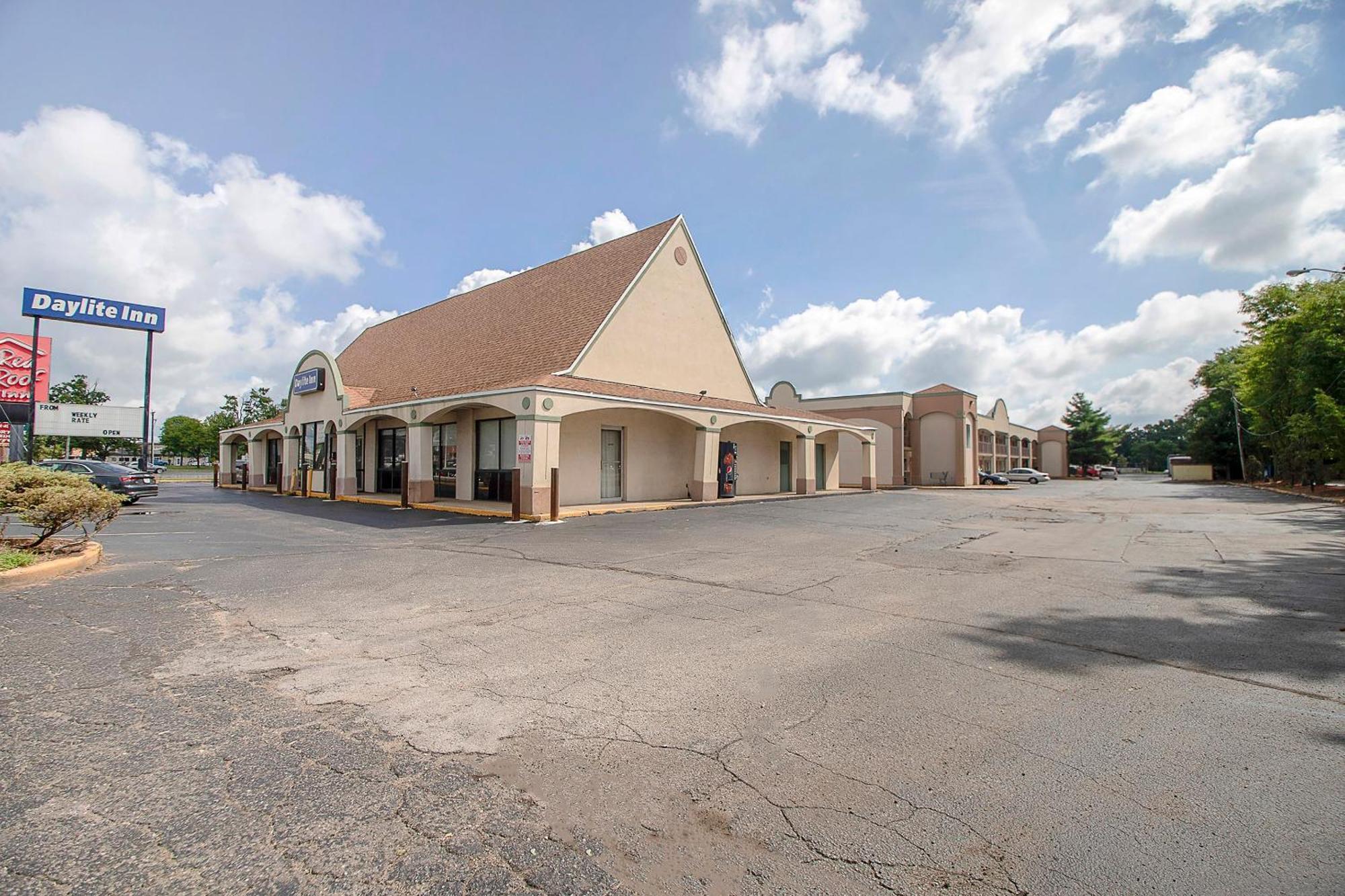 Hotel O Daylight Inn Elkhart I-90, In Zewnętrze zdjęcie
